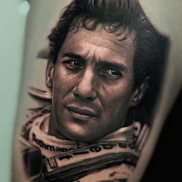 Porträt in Schwarz-Grau – Tattoo aus Köln